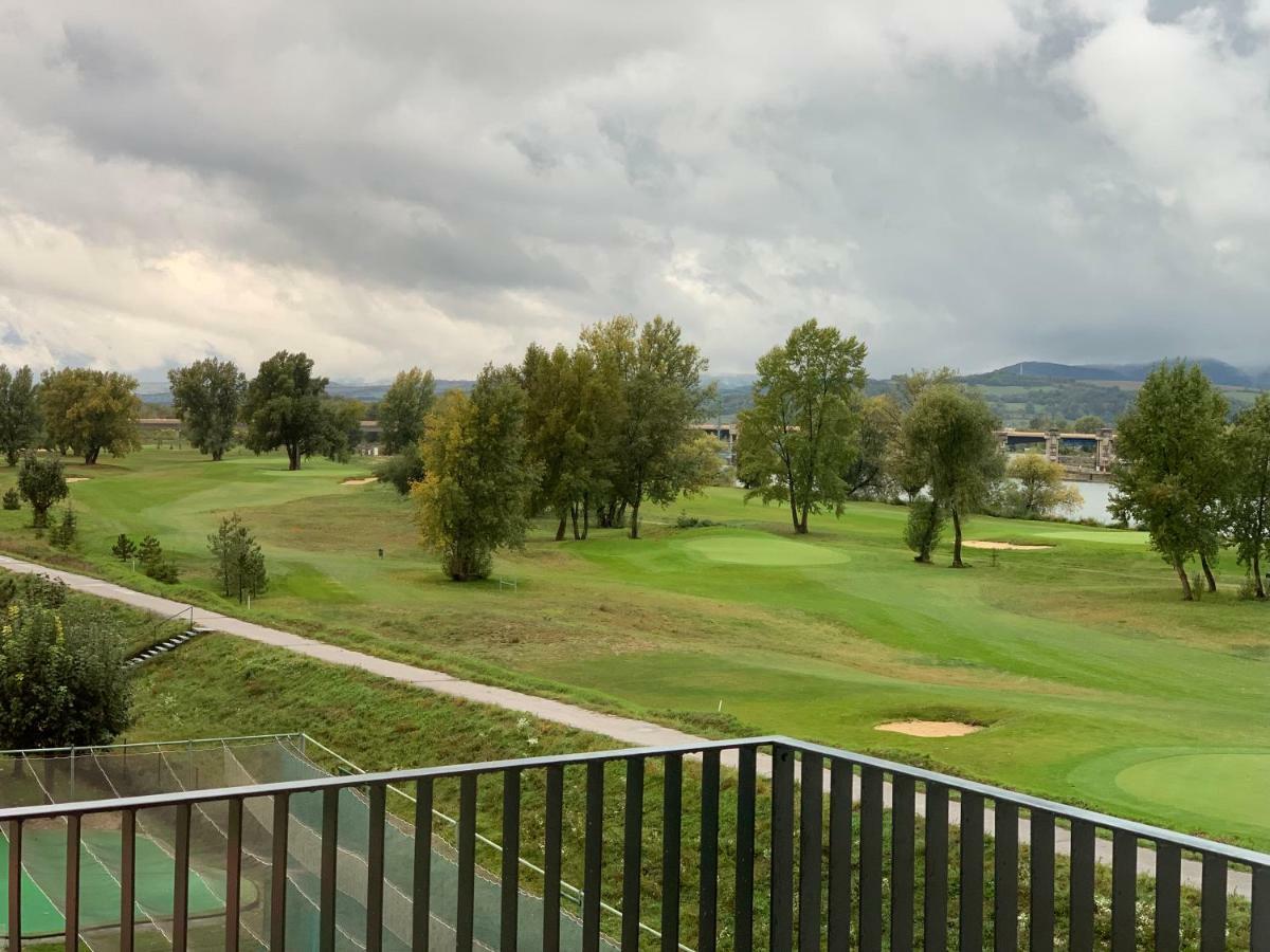 Greenbay Golf Apartments Trenčín Exteriér fotografie